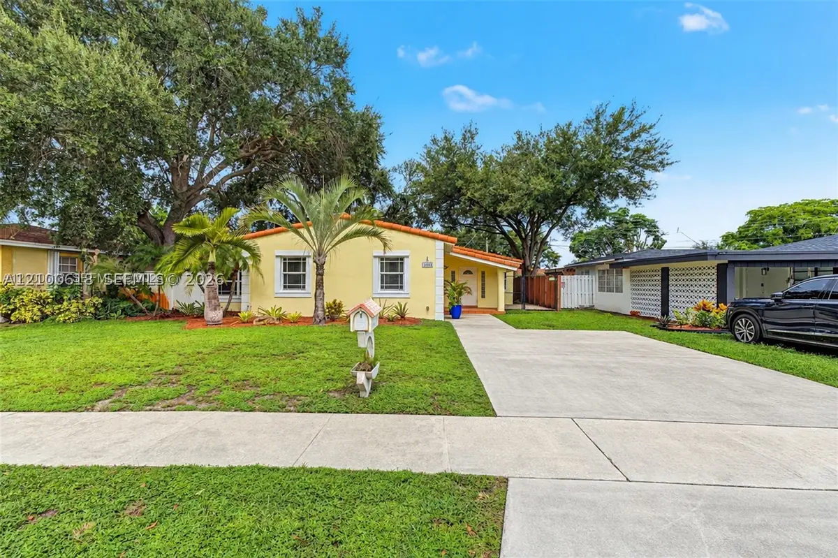 3225 Arthur Ter, Hollywood, FL 33021 - #1