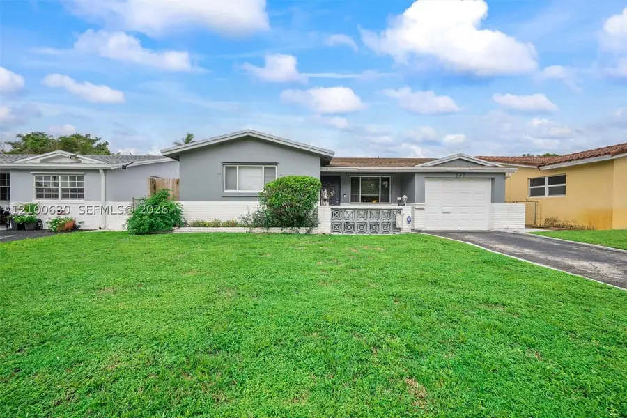 540 S Rainbow Dr, Hollywood, FL 33021 - #2