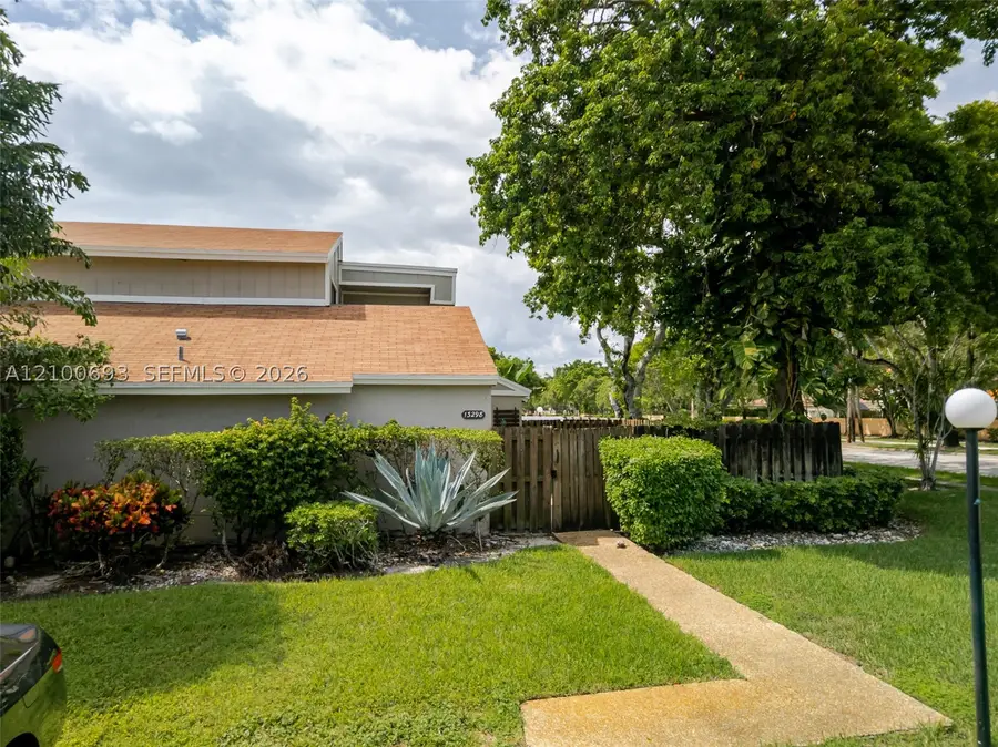 13298 NW 6th Ct, Plantation, FL 33325 - #2