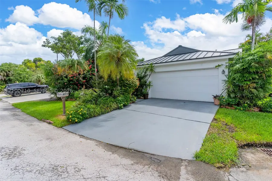 8514 SW 209th Ln, Cutler Bay, FL 33189 - #3