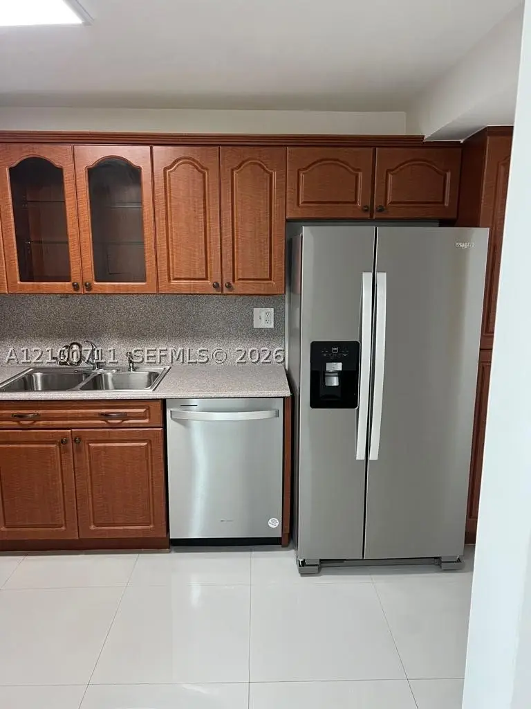 20850 San Simeon Way #106-5, Miami, FL 33179 - #3
