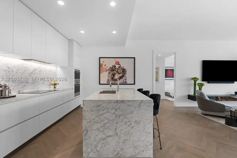 5775 Collins Ave #1005, Miami Beach, FL 33140 - #2