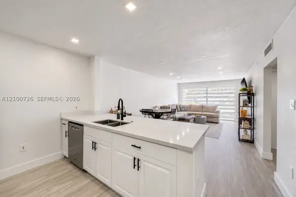 8267 SW 128th St #115, Pinecrest, FL 33156
