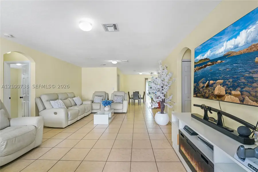 10170 W Fern St, Miami, FL 33157 - #2