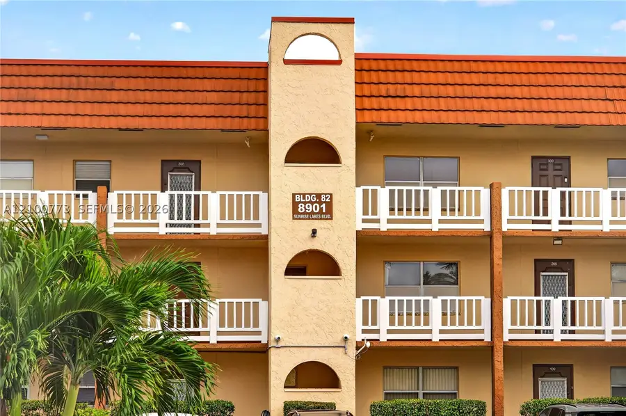 8901 Sunrise Lakes Blvd #204, Sunrise, FL 33322 - #2