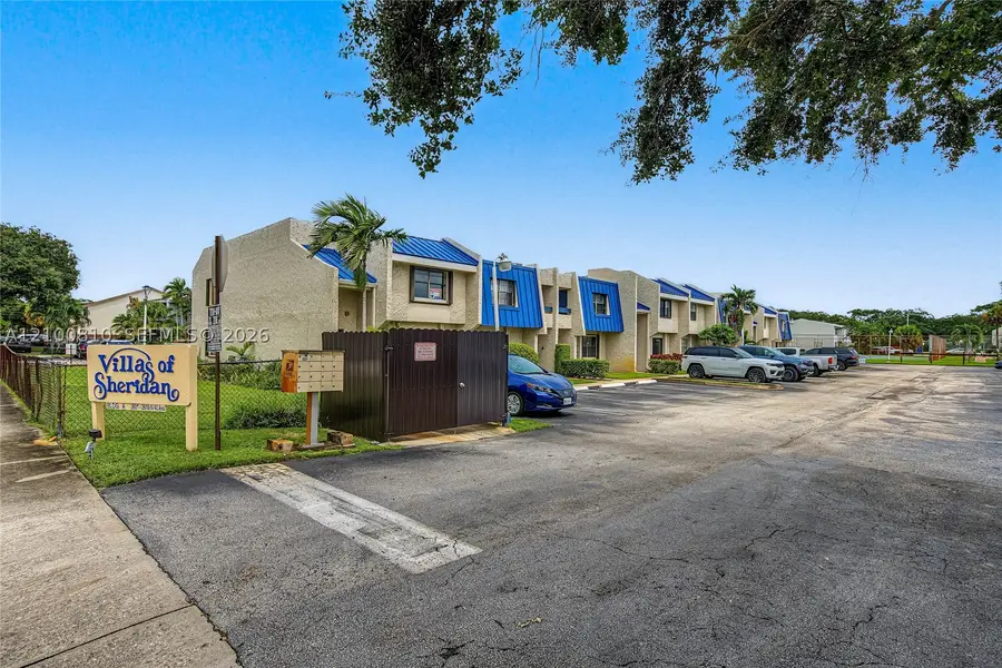 2607 N 40th Ave, Hollywood, FL 33021 - #2