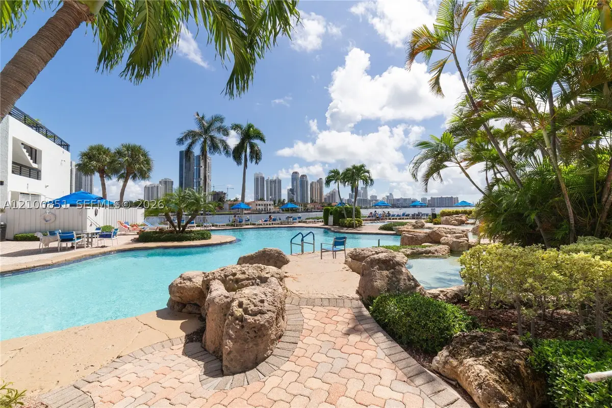 19195 NE 36th Ct #802, Aventura, FL 33180 - #1