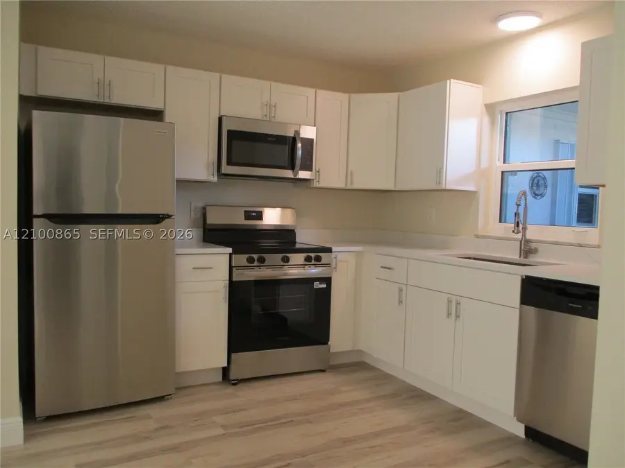 6531 SE Se Federal Hwy #J112, Stuart, FL 34997 - #2