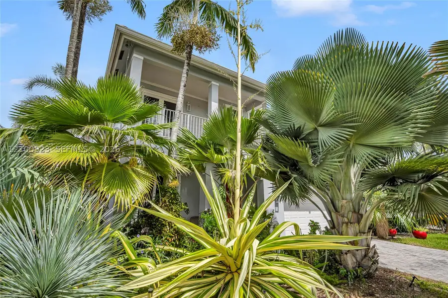 3473 NE 2nd St, Homestead, FL 33033 - #2