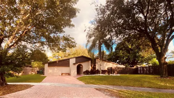 10705 SW 134th Ct, Miami, FL 33186