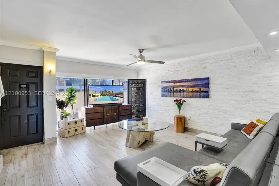 16478 NE 27th Pl #34, North Miami Beach, FL 33160 - #3