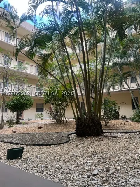 2871 Somerset Dr #218, Lauderdale Lakes, FL 33311 - #1