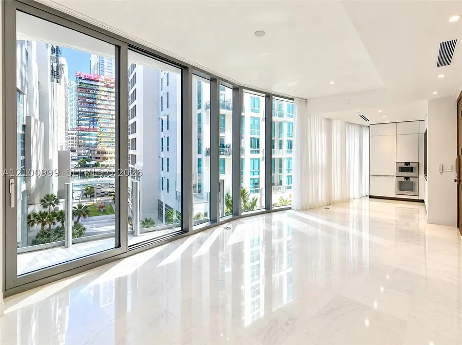 300 Biscayne Boulevard Way #506E, Miami, FL 33131 - #2