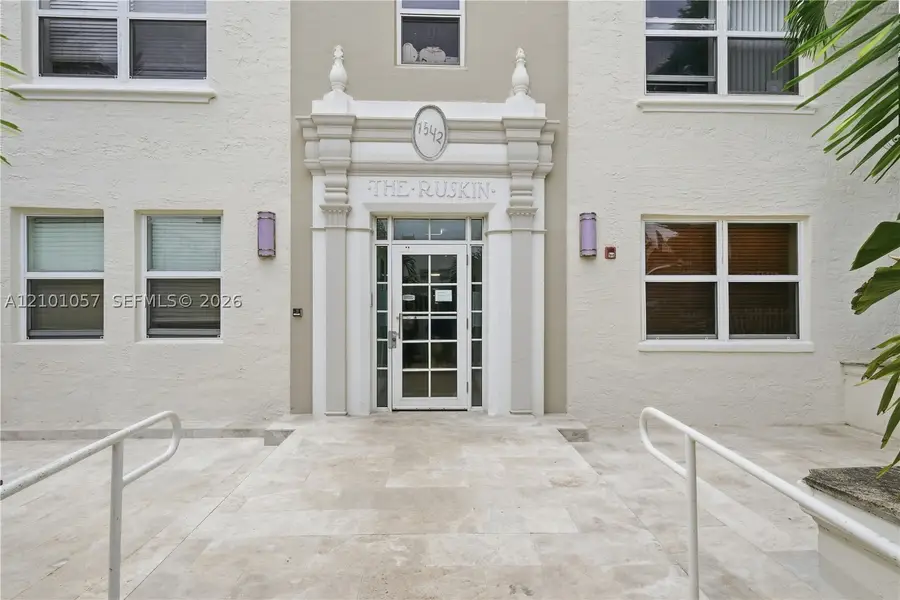 1542 Drexel Ave #301, Miami Beach, FL 33139 - #3
