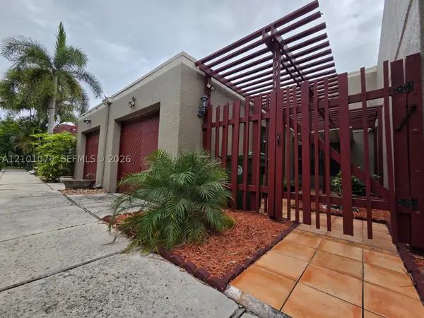 1091 N Hiatus Rd #1091, Pembroke Pines, FL 33026