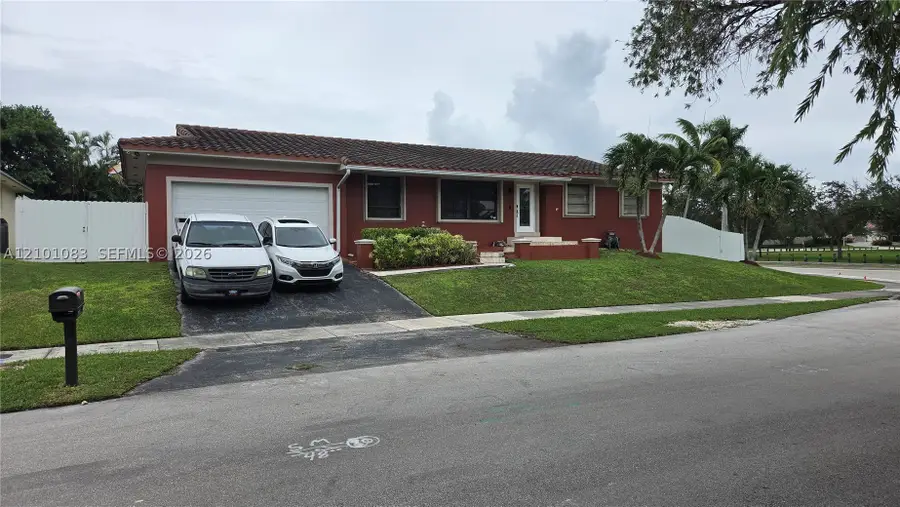8065 SW 205th Ter, Cutler Bay, FL 33189 - #2