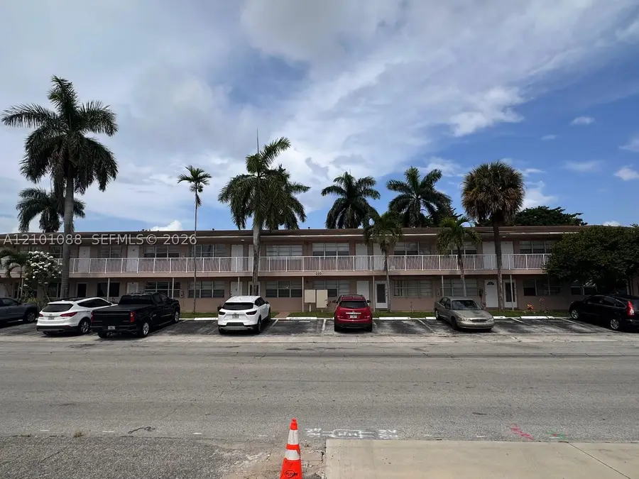230 SW 11th Ave #14, Hallandale Beach, FL 33009 - #2