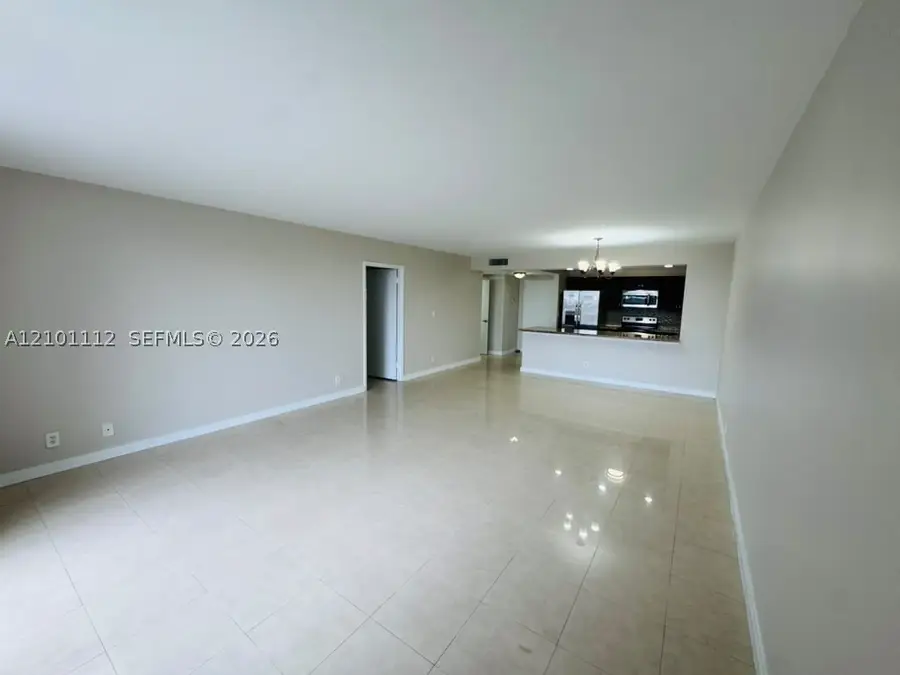 2500 Parkview Dr #307, Hallandale Beach, FL 33009 - #2