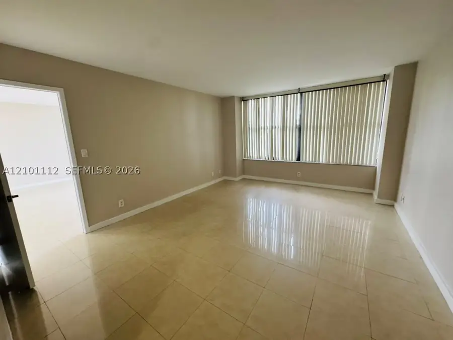 2500 Parkview Dr #307, Hallandale Beach, FL 33009 - #3