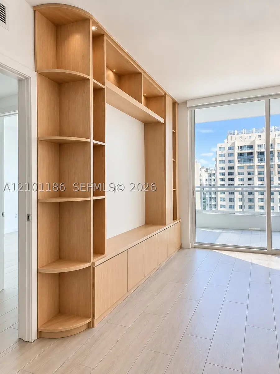 1080 Brickell Ave #1606, Miami, FL 33131 - #3