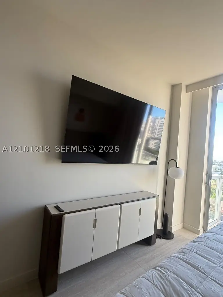 1611 SW 2nd Ave #1005, Miami, FL 33129 - #3