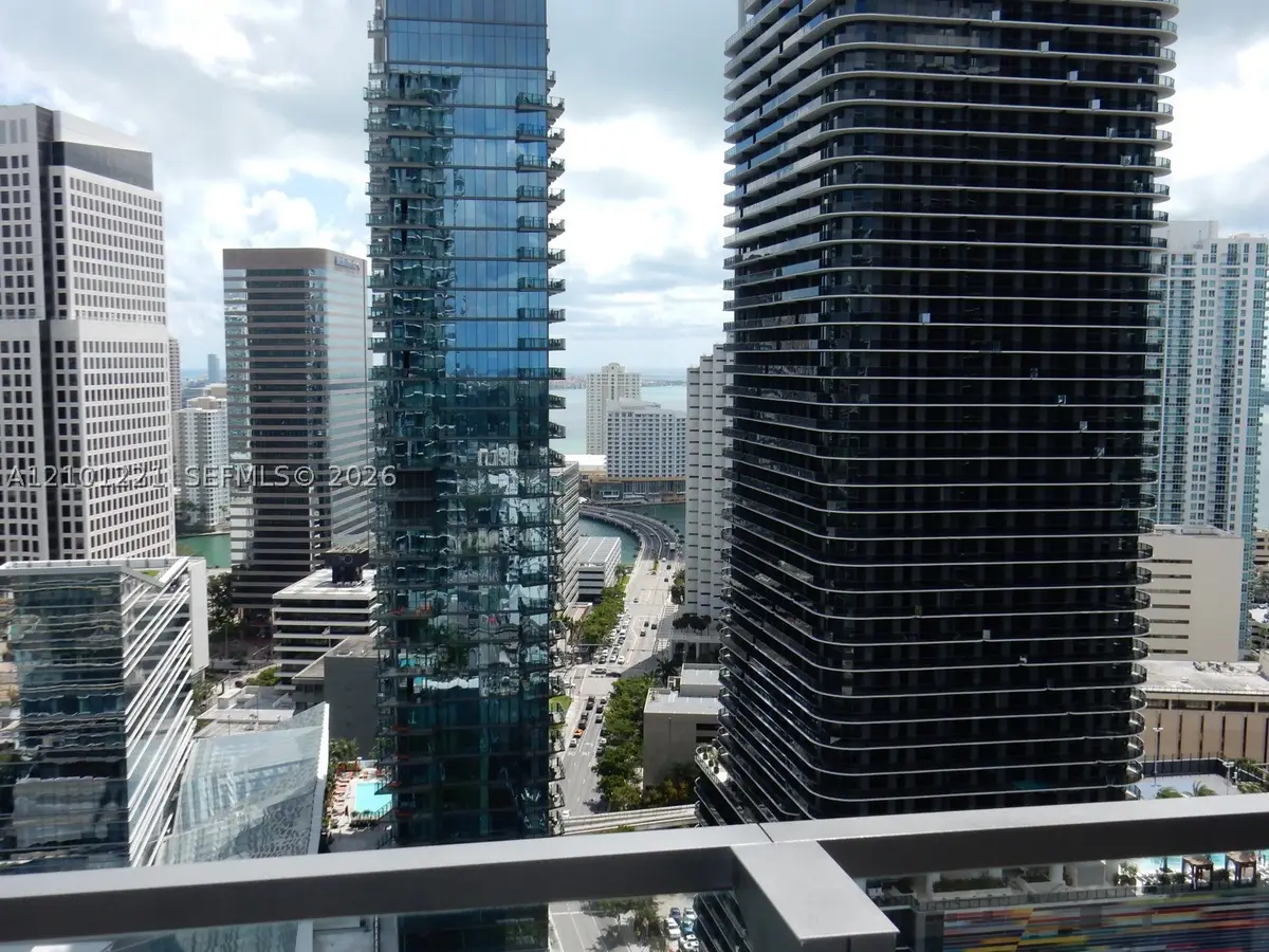 88 SW 7th St #2703, Miami, FL 33130 - #1