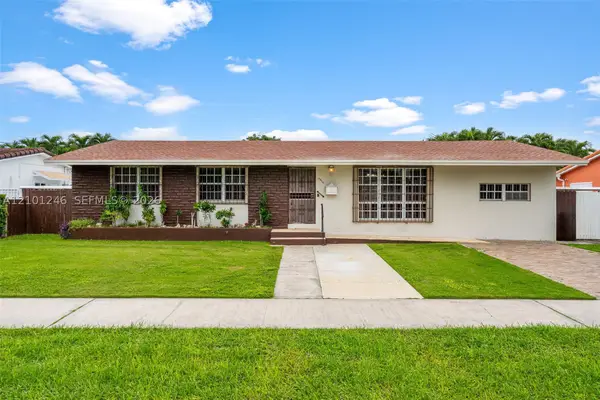 8810 SW 54th Ter, Miami, FL 33165
