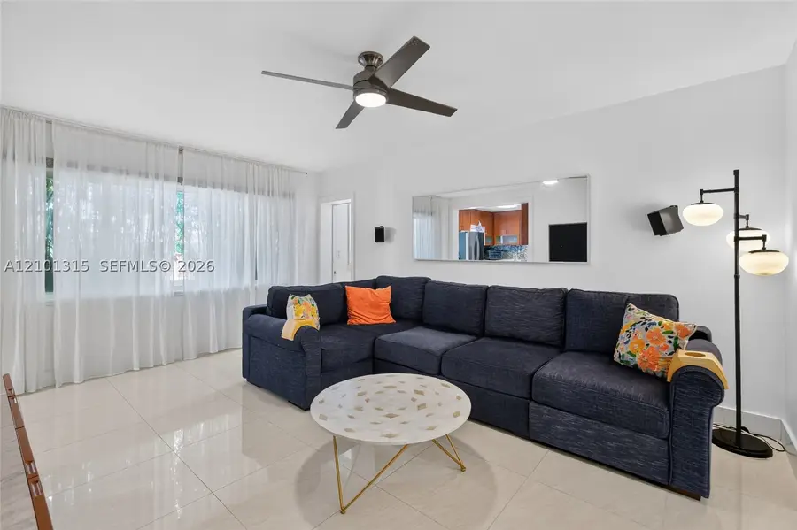 2543 SW 15th St, Miami, FL 33145 - #2