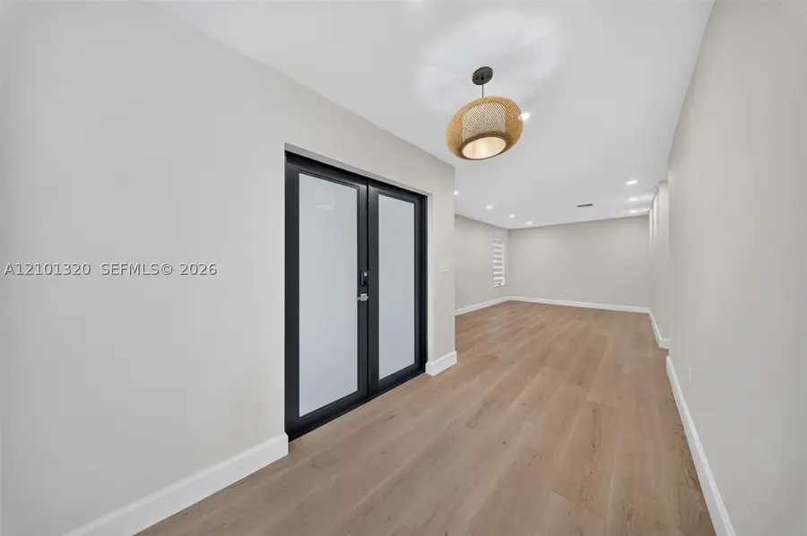 7020 Bamboo St, Miami Lakes, FL 33014 - #2