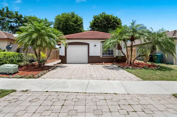 14613 SW 155th Pl, Miami, FL 33196