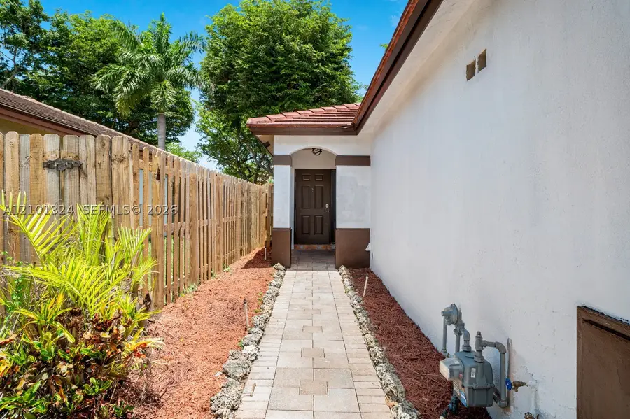 14613 SW 155th Pl, Miami, FL 33196 - #2