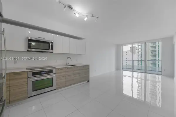 1300 Brickell Bay Dr #1203, Miami, FL 33131