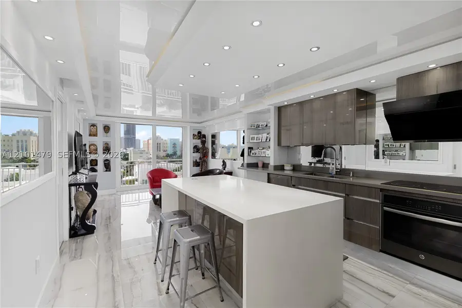 345 Ocean Dr #705, Miami Beach, FL 33139 - #3