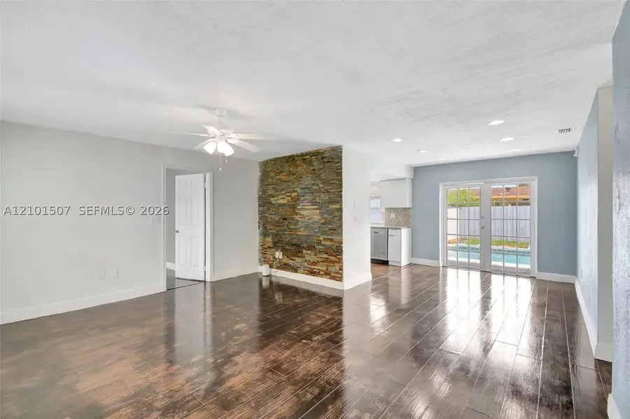 8960 Sunset Strip, Sunrise, FL 33322 - #3