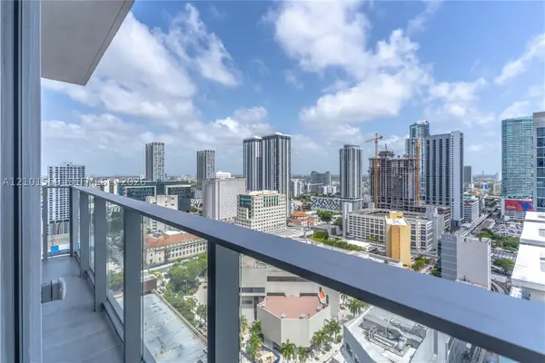 227 NE 2nd St #2906, Miami, FL 33132