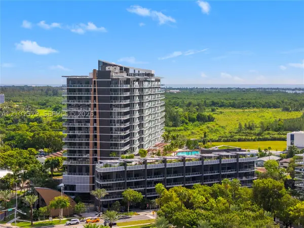 13899 Biscayne Blvd #1021, North Miami Beach, FL 33181