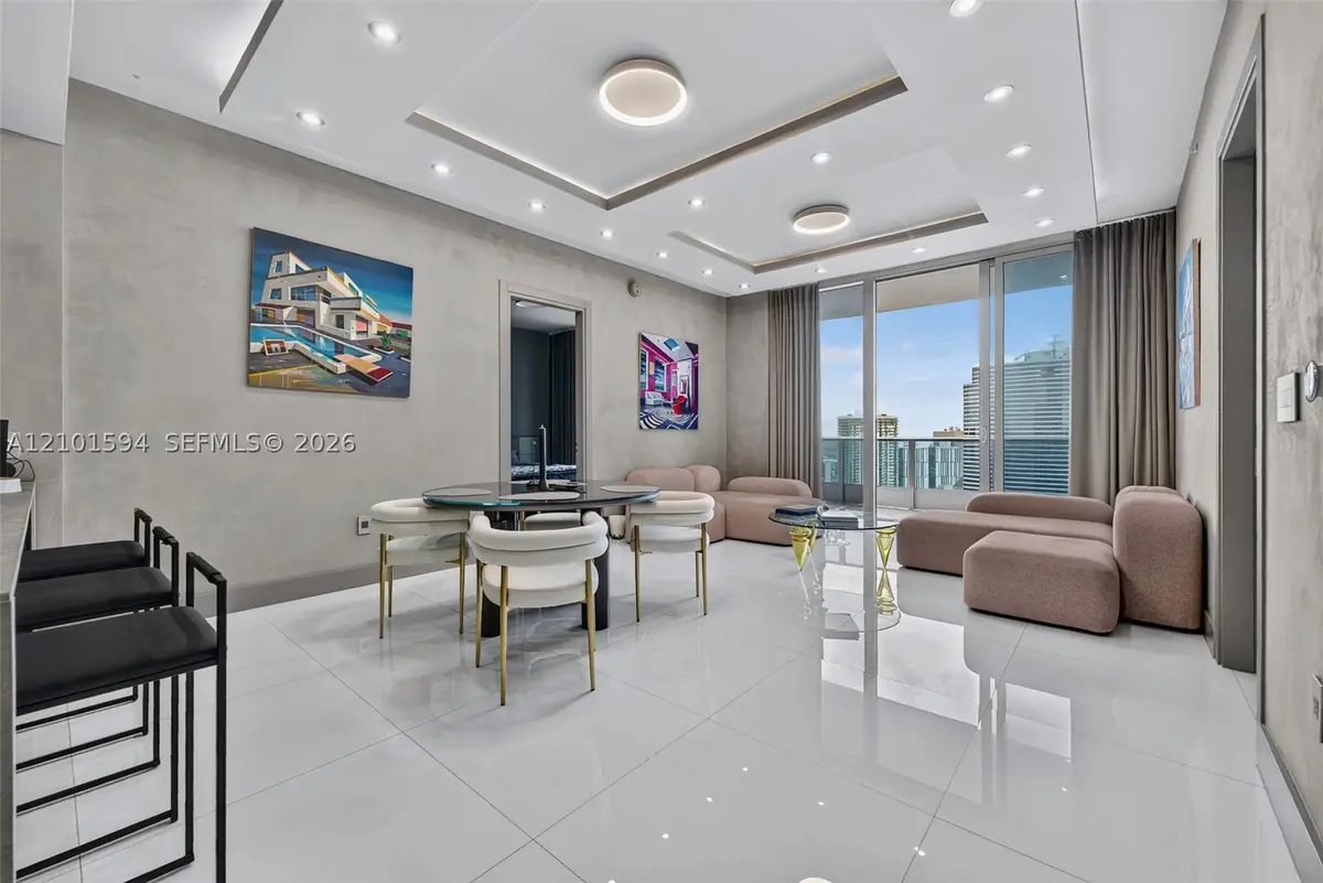 200 Biscayne Boulevard Way #5010, Miami, FL 33131 - #1