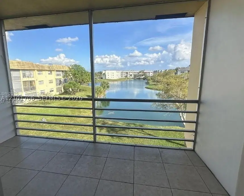 8400 Sunrise Lakes Blvd #310, Sunrise, FL 33322 - #3