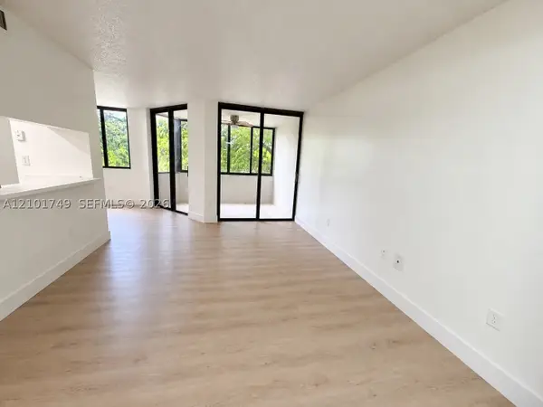 8365 SW 152nd Ave #C-314, Miami, FL 33193