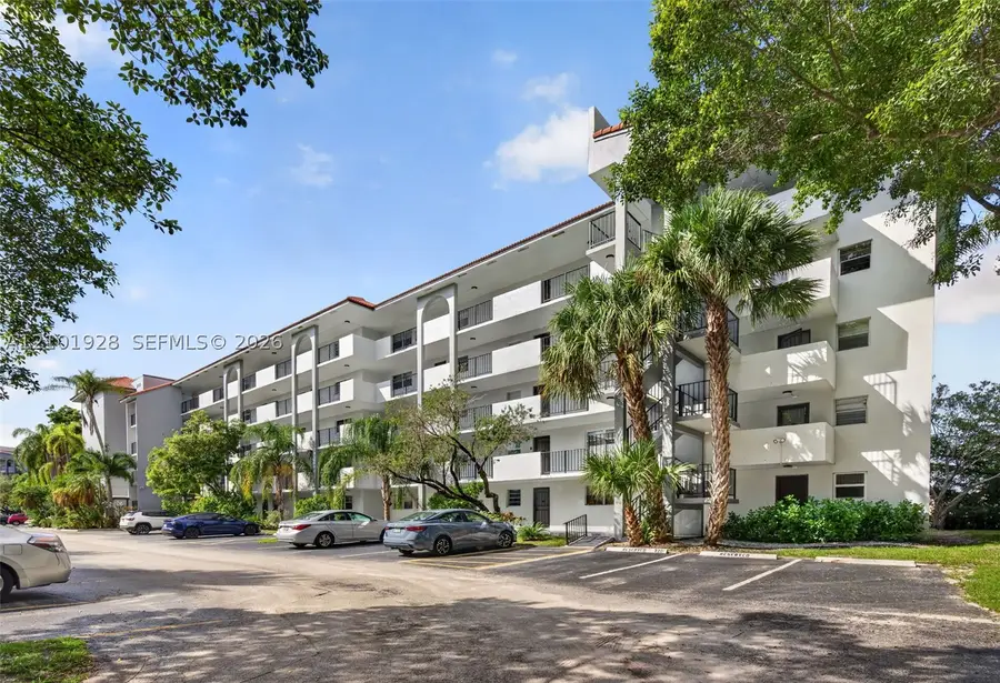 4025 N Nob Hill Rd #107, Sunrise, FL 33351 - #3