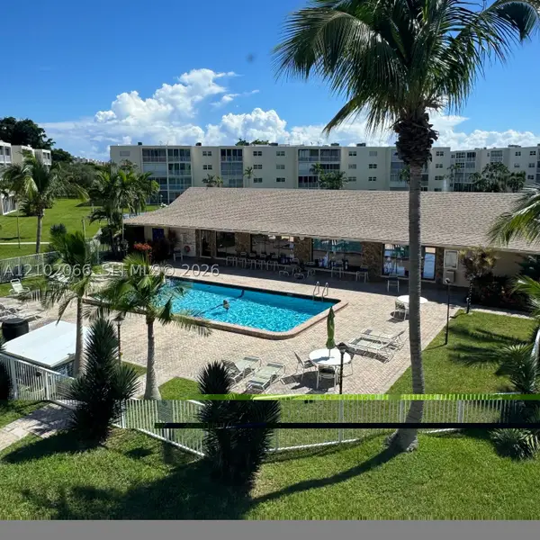 1025 SE 2nd Ave #301, Dania Beach, FL 33004