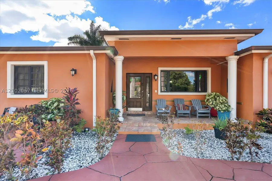 348 NE 118th St, Miami, FL 33161 - #3