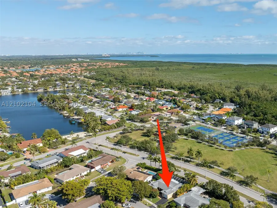 20565 SW 80th Pl, Cutler Bay, FL 33189 - #2