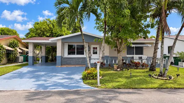 4919 NW 52nd St, Tamarac, FL 33319