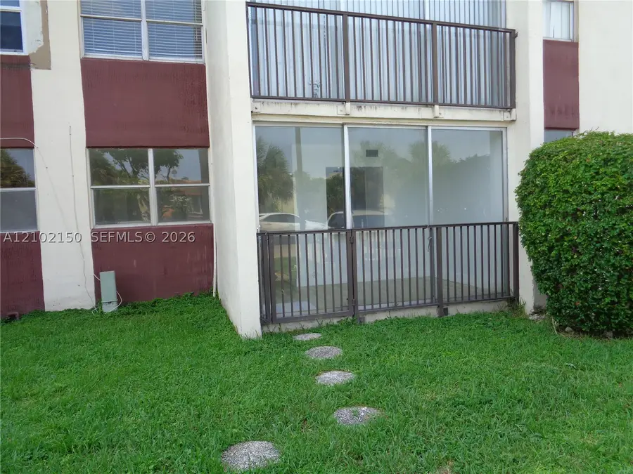 9431 SW 4th St #103-7, Miami, FL 33174 - #2