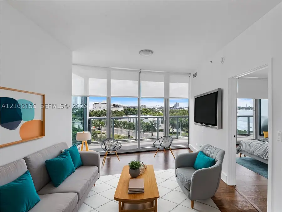 888 Biscayne Blvd #612, Miami, FL 33132 - #2