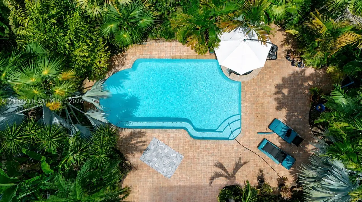 2400 NE 5th Ave, Wilton Manors, FL 33305 - #1
