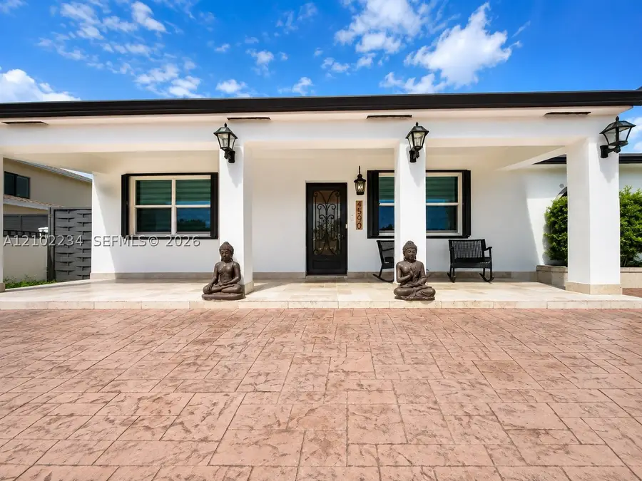 4590 E 9th Ln, Hialeah, FL 33013 - #2