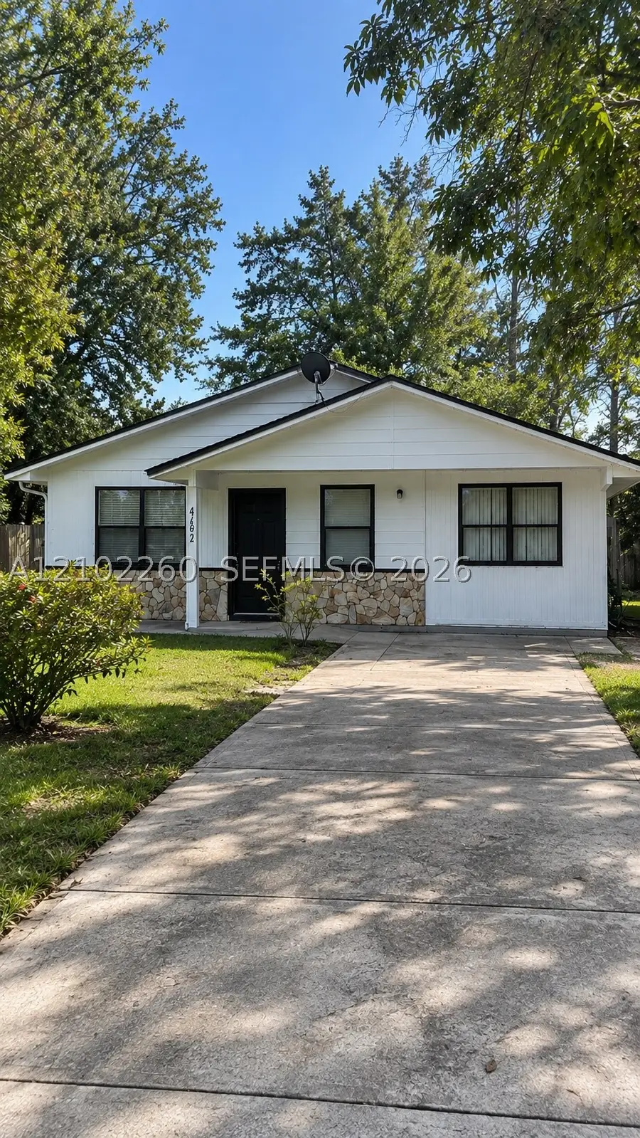 462 Sally St, Green Cove Springs, FL 32043 - #2