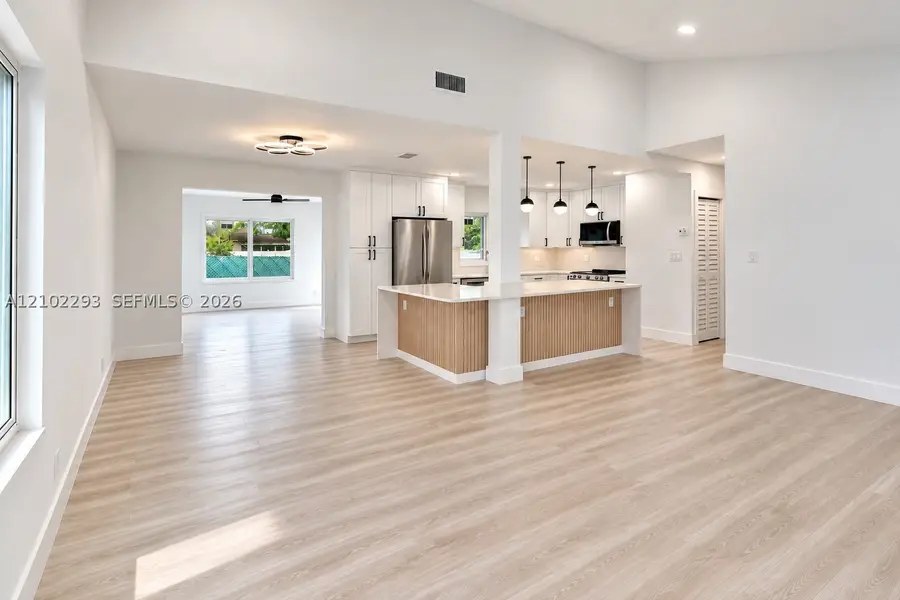 11056 NW 23rd Ct, Sunrise, FL 33322 - #3